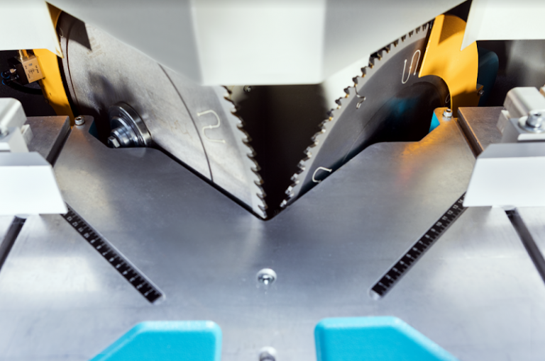 VK420 - V Mitre Saw - Image 3