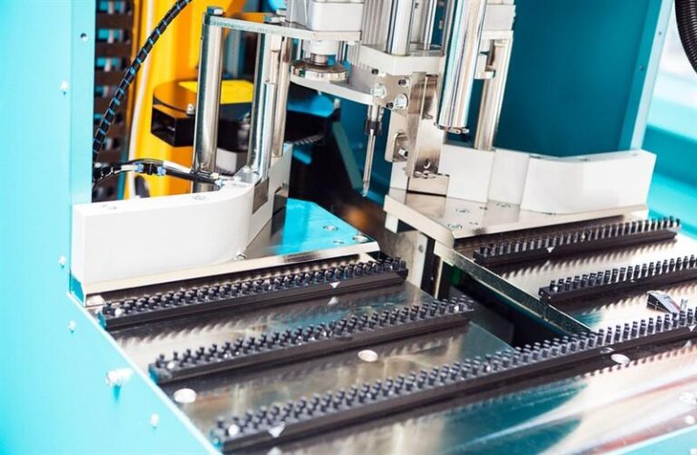 CNC608 - uPVC Corner Cleaner - Image 3