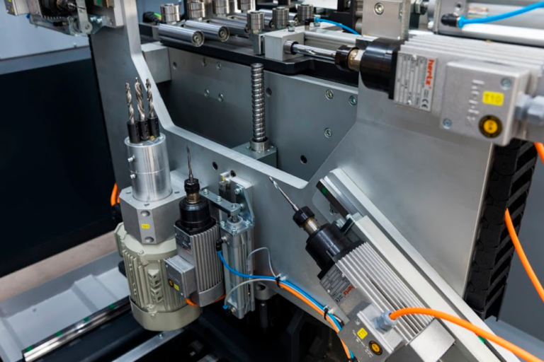 PIM 6509 - 8 Axis Machining Centre - Image 6