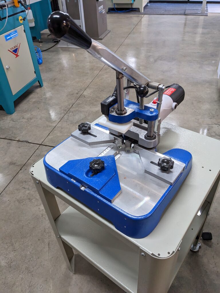 AZ 160 Twin Dovetail Mortise Machine - Image 10